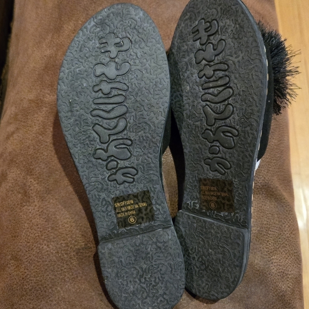 Verano Rio Black POM POM Mule/Sandals/Slippers/Slides NEW!!🖤🖤 - Picture 5 of 8